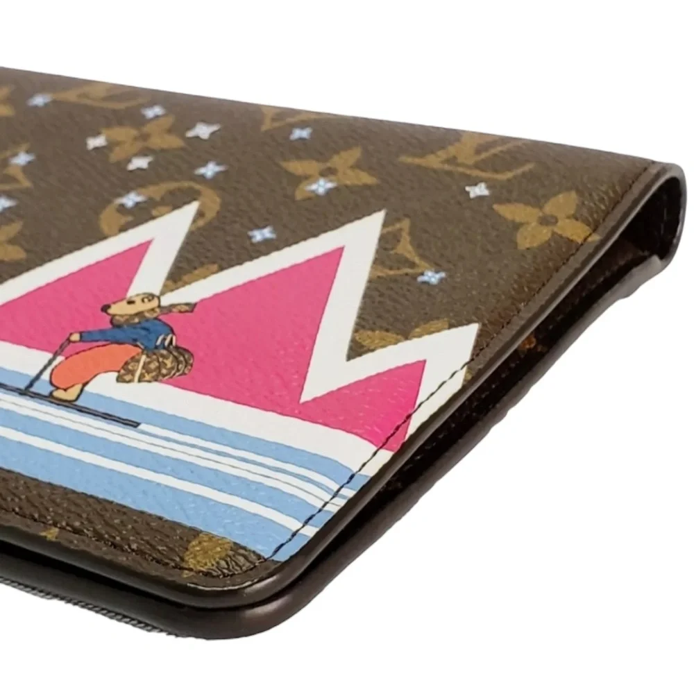 Louis Vuitton Limited Edition Weekend Animation Pochette Monogram Crossbody Bag - Picture 5 of 12